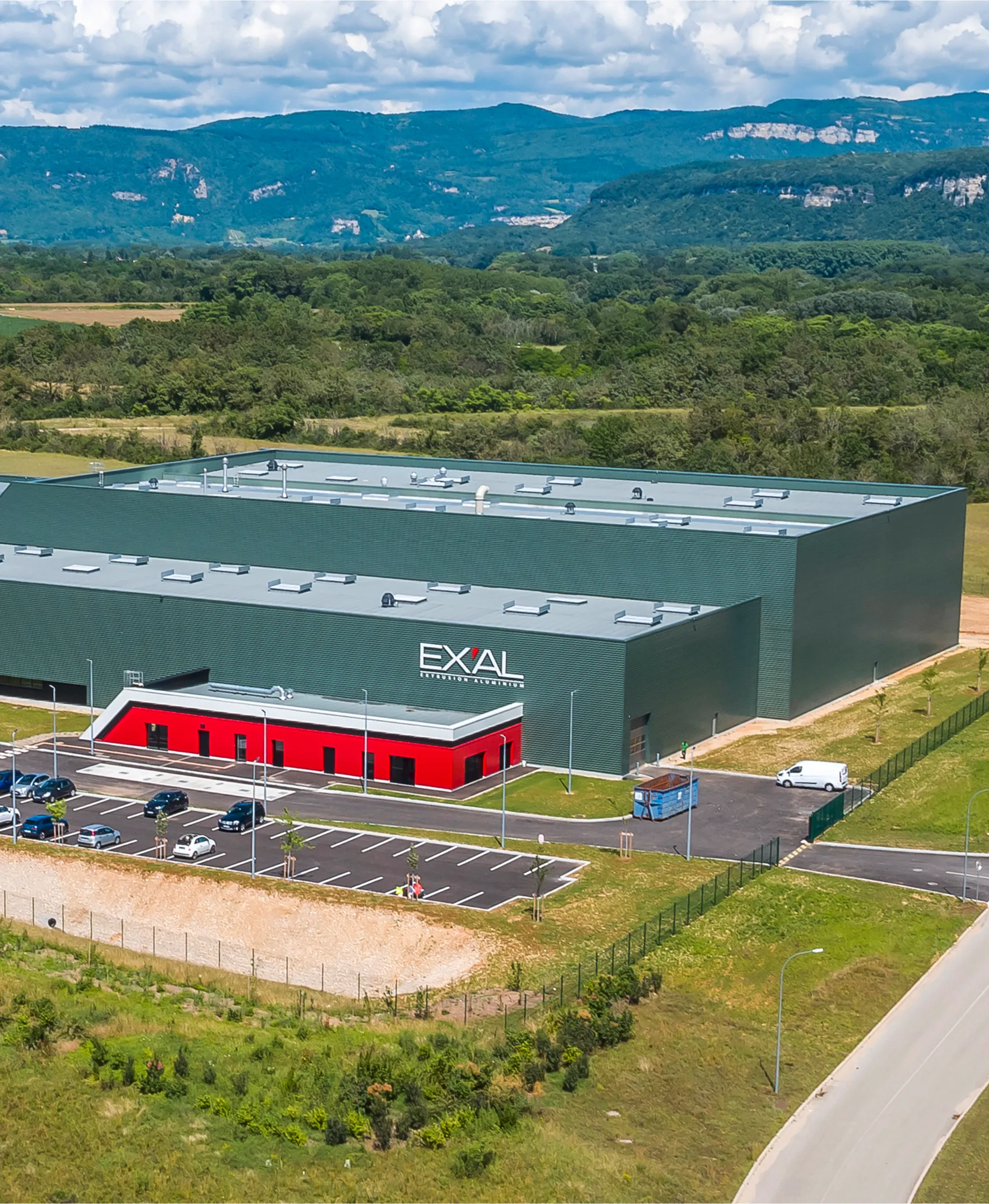 Le spécialiste de l’extrusion aluminium et du laquage